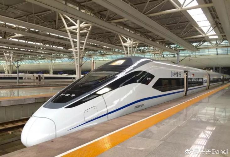 奔腾号：中国电力机车的骄傲